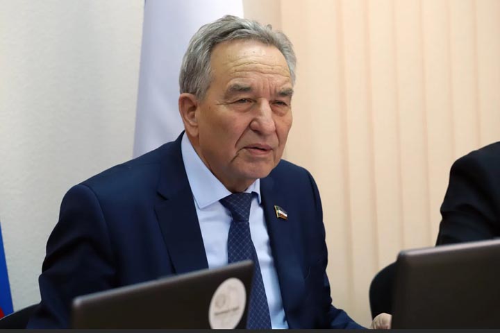 «Не надо пургу гнать!» - спикер парламента Хакасии жестко ответил депутату 